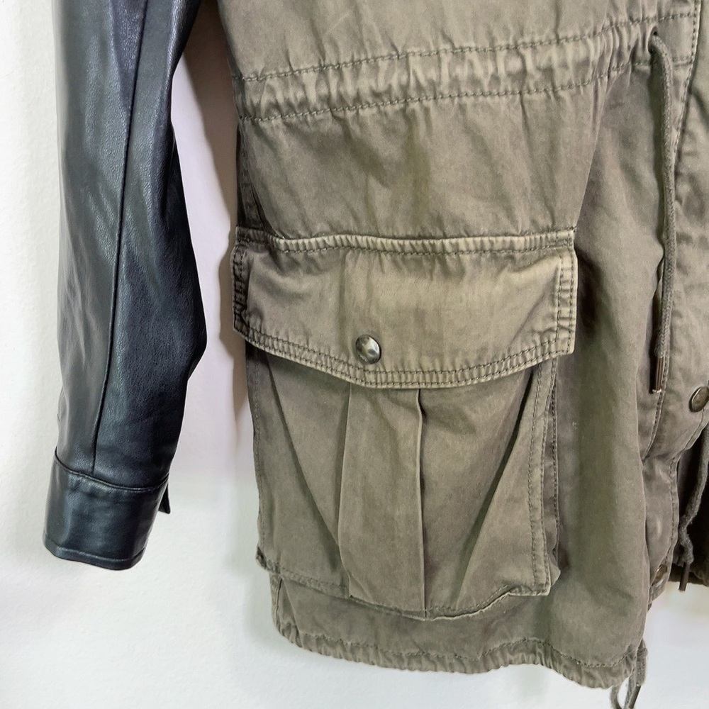 ARITZIA | TALULA TROPER ARMY UTILITY FAUX LEATHER SLEEVE JACKET - Picture 9 of 16